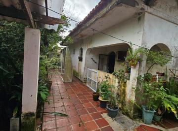 Casa de 4 quartos, Itanhaém · casa lot inteiro com 3 quartos lado praia aceita financiamento 