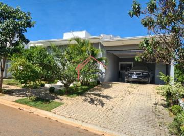 Frente da casa · Imperdível: Casa à venda em Porto Feliz-SP, 3 quartos, 1 suíte, 2 salas, 3 banheiros, 1 vaga de gara