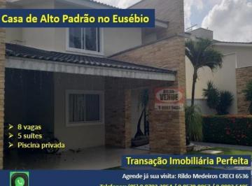 Casa · 290m² · 5 Quartos · 8 Vagas · Casa de Cinema em Condomínio no Eusébio/CE