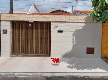 Foto 01 · Excelente casa com 3 dormitórios em Messejana
