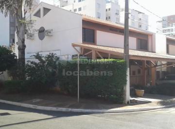 Casa · 441m² · 4 Quartos · 4 Vagas · Green Village II junção com 4 suítes e 4 vagas e 7 banheiros - 185,78 m² de construção