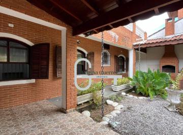 e14ec111a1da3d486c1620b8cbe58e4c12528a25 · Casa com 7 dormitórios à venda, 356 m² por R$ 800.000,00 - Parque Balneário Oásis - Peruíbe/SP
