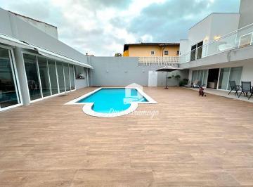7a41e99e8a45cd5a13b6d4b7214d9d02edf96583 · Casa a Venda Camboinhas 5 Quartos