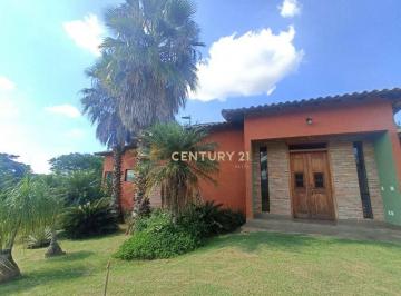 32dff5d280da0c4f258d4812f3cc97183ec59849 · Casa Térrea com 3 suítes, por R$ 2.050.000 ou aluguel por R$ 8.200/mês - Condomínio Village Ipanema