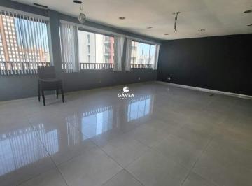 Apartamento · 450m² · 1 Quarto · Cobertura para aluguel no Campo Grande em Santos.