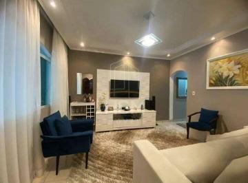 Casa · 176m² · 3 Quartos · 2 Vagas · Sobrado com 3 Quartos e 3 banheiros à Venda, 176 m² por R$ 489.000.00 