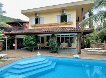 Casa · 450m² · 8 Quartos · 2 Vagas · Oportunidade Única na Juréia – São Sebastião/SP – Frente para o Mar