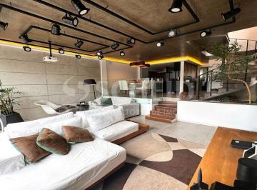 Casa · 192m² · 3 Quartos · 2 Vagas · Sobrado Jd. Aeroporto, com 192m², 3 quartos, 1 suíte, closet, duas salas, escritório, 2 vagas.