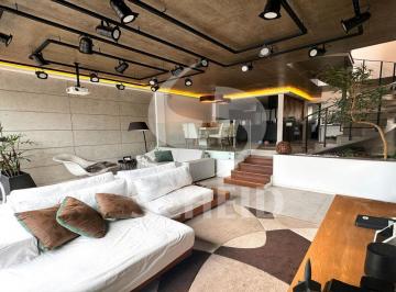 Casa · 192m² · 3 Quartos · 2 Vagas · Sobrado Jd. Aeroporto, com 192m², 3 quartos, 1 suíte, closet, duas salas, escritório, 2 vagas.