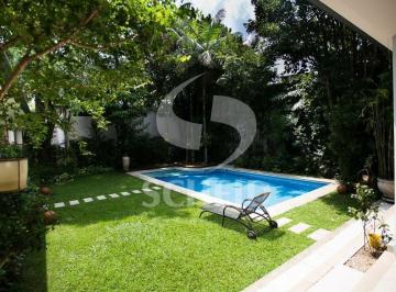 Casa · 726m² · 4 Quartos · Casa No Alto da Boa Vista com 4 suítes