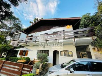 Casa · 270m² · 5 Quartos · Casa à venda