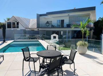 b2ef5247a6850f19e2961fa9f48feb1c71da7cbe · Casa Camboinhas Alto Padrão Vista Mar