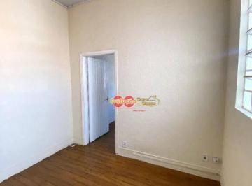 d79678373c97f0741a5d111fae12fe0c9363a7d9 · Casa Residencial / Centro