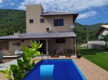 481544_iyS6F2ZK52FY9Q194bp_481544666af41364044.jpg · Casa com piscina no Ribeirão da ilha