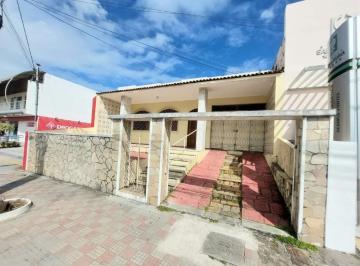 Comercial · 300m² · 8 Quartos · 1 Vaga · Oportunidade Imperdível: Casa na Av. Hermes Fontes. Localização Estratégica