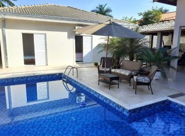 Casa · 236m² · 3 Quartos · 4 Vagas · Casa a Venda no Portal das Estrelas em Boituva