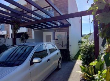 Foto 01 · Casa à venda em Florianópolis-SC, bairro São João do Rio Vermelho: 2 quartos, 2 suítes, 2 salas, 2 b