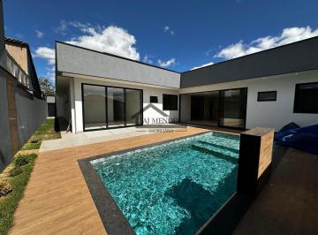 Casa de 4 quartos, Sobradinho · 4 QUARTOS / PISCINA / PROJETO DE ILUMINAÇÃO / CHURRASQUEIRA / CONDOMÍNIO FECHADO 