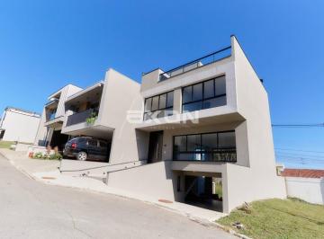 click.house 33.jpg · Sobrado triplex no Boulevard Boa Vista – Suíte máster e terraço privativo