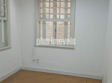 Comercial · 237m² · 5 Quartos · 4 Vagas · Casa reformada