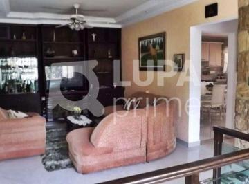 Casa · 197m² · 3 Quartos · 6 Vagas · SOBRADO COM 3 QUARTOS/SUÍTES E PISCINA PARA VENDA, TREMEMBÉ, SÃO PAULO
