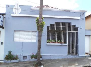frente · Casa Padrão em São Carlos