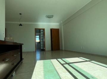 Apartamento · 147m² · 4 Quartos · 2 Vagas · Apartamento com 4 quartos à venda, bairro Saraiva - Uberlândia/MG