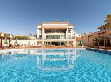 Casa · 302m² · 4 Quartos · 2 Vagas · Casa à venda - em Butiatuvinha