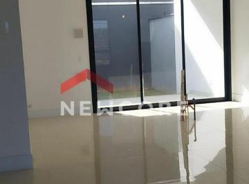 Casa · 177m² · 3 Quartos · 2 Vagas · Casa em  Rua Irani - Floresta - Joinville/SC