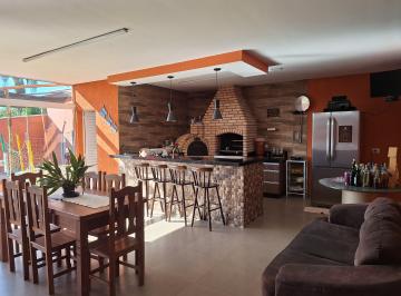 Casa de 3 quartos, Jarinu · Casa à venda em Jarinu - 3 quartos R$ 590.000,00