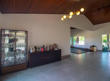 Casa de 4 quartos, Brasília · VENDO CASA REFORMADA, CONDOMÍNIO SHA CONJUNTO 4 - ARNIQUEIRA-DF.