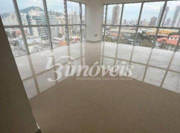 Comercial · 69m² · 1 Vaga · Aluguel Sala Comercial Centro Itajaí 45 m2