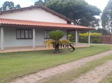 4d96eaa44a9171a80eaf5f936e2c5735e88b3101 · Chácara com 3 dormitórios à venda, 3287 m² por R$ 1.800.000,00 - Chácara Halter - Salto/SP