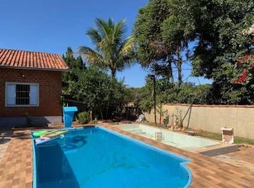 Rural · 260m² · 3 Quartos · 4 Vagas · Chácara à venda com 3 Dormitórios sendo 01 Suite com edicula com 3 dormitórios no fundos. 