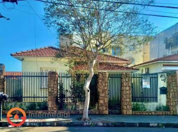 Casa · 150m² · 3 Quartos · 2 Vagas · Imóvel à venda com 3 dormitórios em excelente localização.