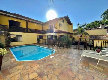 98fe37ac24c1dccf0272be40e39f1f5937ee4297 · AMPLA CASA NA VELHA CENTRAL EM BLUMENAU/SC