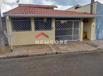 Casa · 233m² · 3 Quartos · 2 Vagas · Sobrado em Bom Jesus dos Perdões - Centro - Bom Jesus dos Perdões/SP