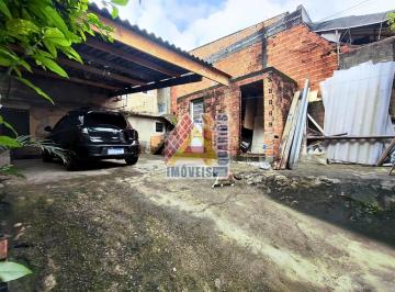 Casa de 3 quartos, São Paulo · Casa à venda no Parque Guarani com área de 153m²