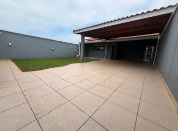 Casa de 3 quartos, Itanhaém · casa lote inteiro com 3 quartos pra financiar, com piscina lado praia