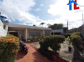 Foto 01 · Vendo casa, frente rua, terreno com 384m², 3/4, 2 wc, 2 vagas. Rio Vermelho. Valor de Venda: 1.500.0