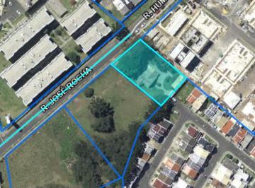 Terreno , Curitiba · Terreno de 1.477m²  com Casa À venda no Pinheirinho - Curitiba PR