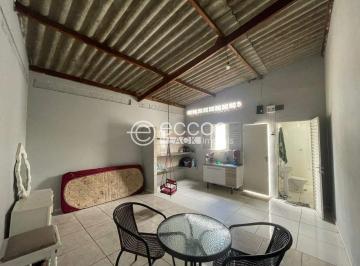 Casa · 372m² · 2 Quartos · 2 Vagas · Casa à venda, 2 quartos, 2 vagas, Tocantins - Uberlândia/MG