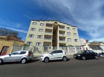 Frente · Apartamento com 2 dormitórios no Centro próximo ao Colégio Interativo em São Carlos