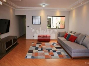 Casa · 258m² · 3 Quartos · 7 Vagas · Sobrado com 3 Quartos para Alugar, 258m² - Jardim Las Vegas, Santo André/SP.