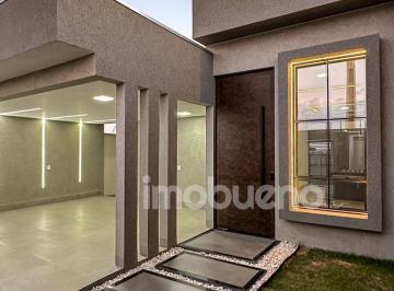 hcwya0w2njcxy2y4y2q3ody4_md · Casa com 3 quartos, 1 suíte com closet no Setor de Chácaras Abreu. R$460.000,00
