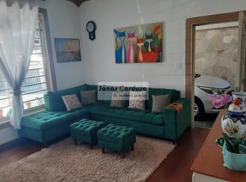 Foto 01 · Casa à venda na Vila Oliveira, Mogi das Cruzes. Com 3 quartos, 1 suíte, 3 vagas de garagem, em excel