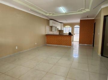 Casa de 3 quartos, Taguatinga · QNL 08, 03 quartos sendo 01 suíte, conjunto, cs de fundos, aceita financiamento