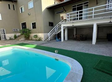 Apartamento de 5 quartos, Lauro de Freitas · Casa em Condomínio no Centro de Lauro, 5/4 sendo 1 Suíte, 416m², Piscina 