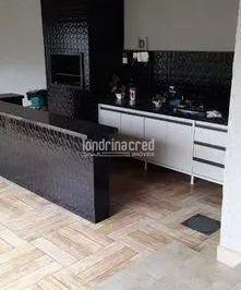 334hre2ytfmntk0n2e5ywvi_md · Casa à venda 3 Quartos, 2 Vagas, Centro, Arapongas - PR