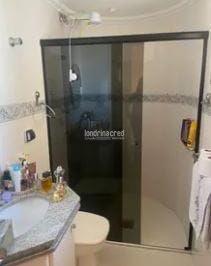 aoanmzo2ytflmtqzy2e5owm4_md · Apartamento à Venda em Vila Industrial, Arapongas - PR